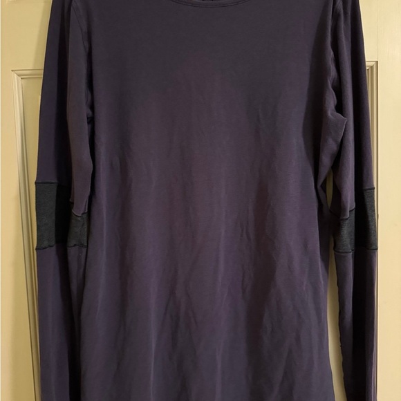 Lululemon Athletica Devotion Long Sleeve T-Shirt - Picture 6 of 11